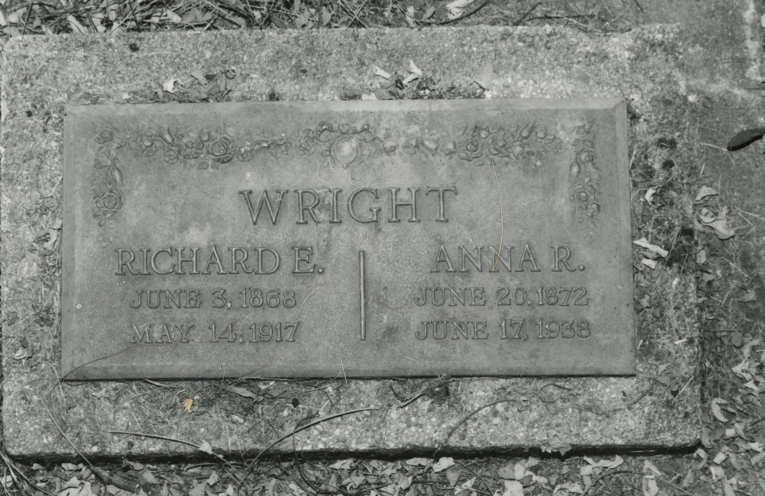 Wright, Anna R